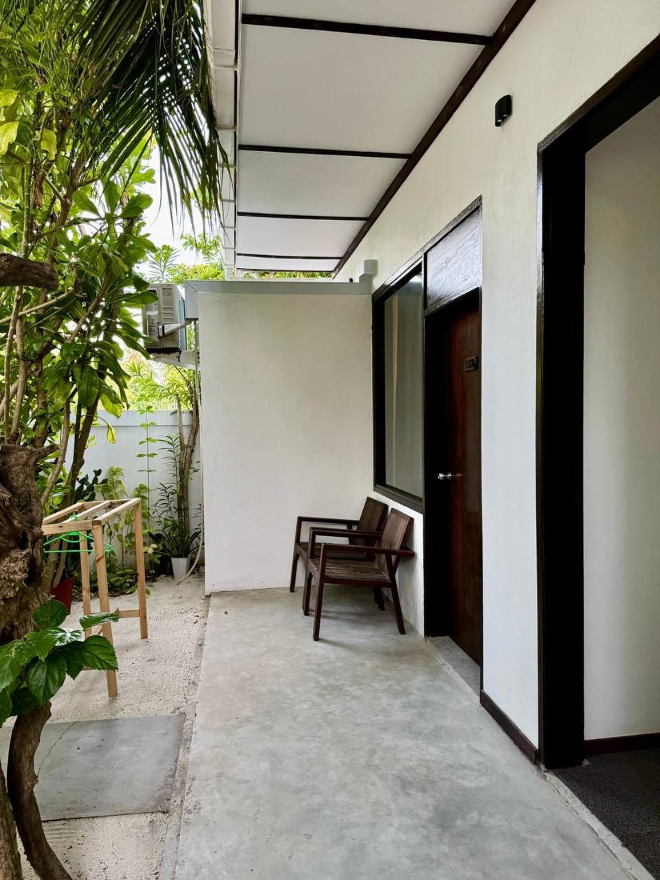 Seascape Retreats Dhigurah Hotel Dhigurah  Exterior photo