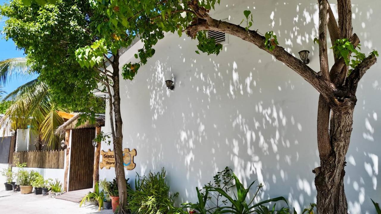 Seascape Retreats Dhigurah Hotel Dhigurah  Exterior photo
